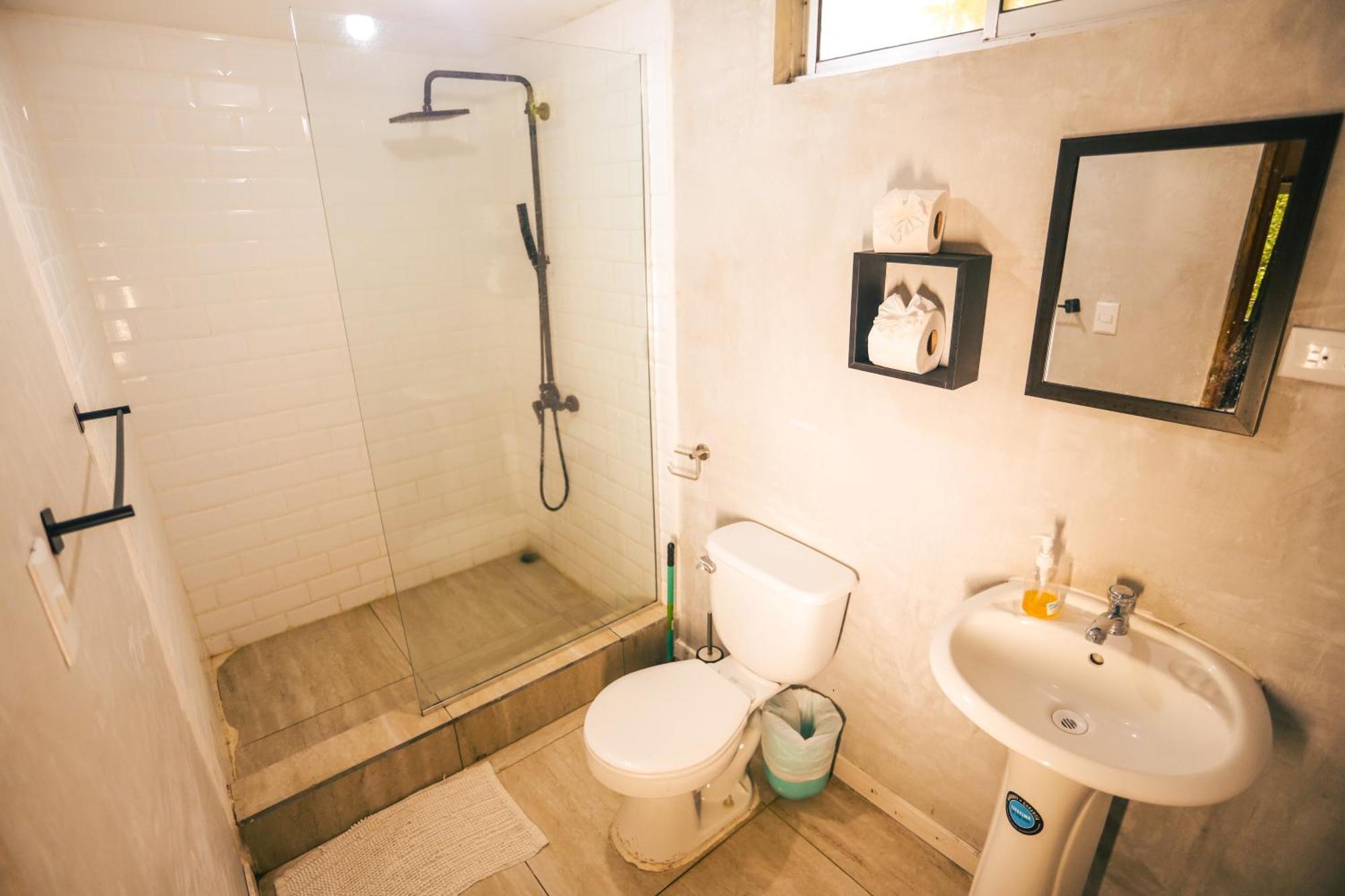 Cabinas Playa Surf Hostel Playa Santa Teresa  Экстерьер фото
