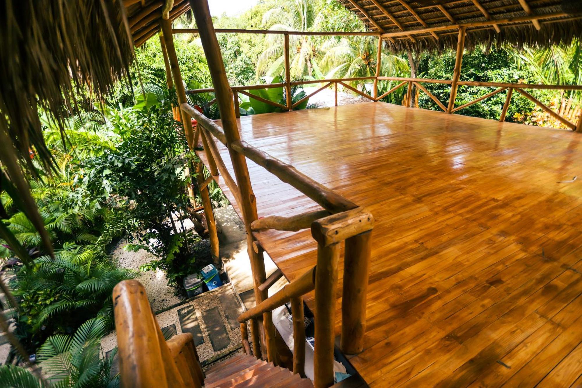 Cabinas Playa Surf Hostel Playa Santa Teresa  Экстерьер фото